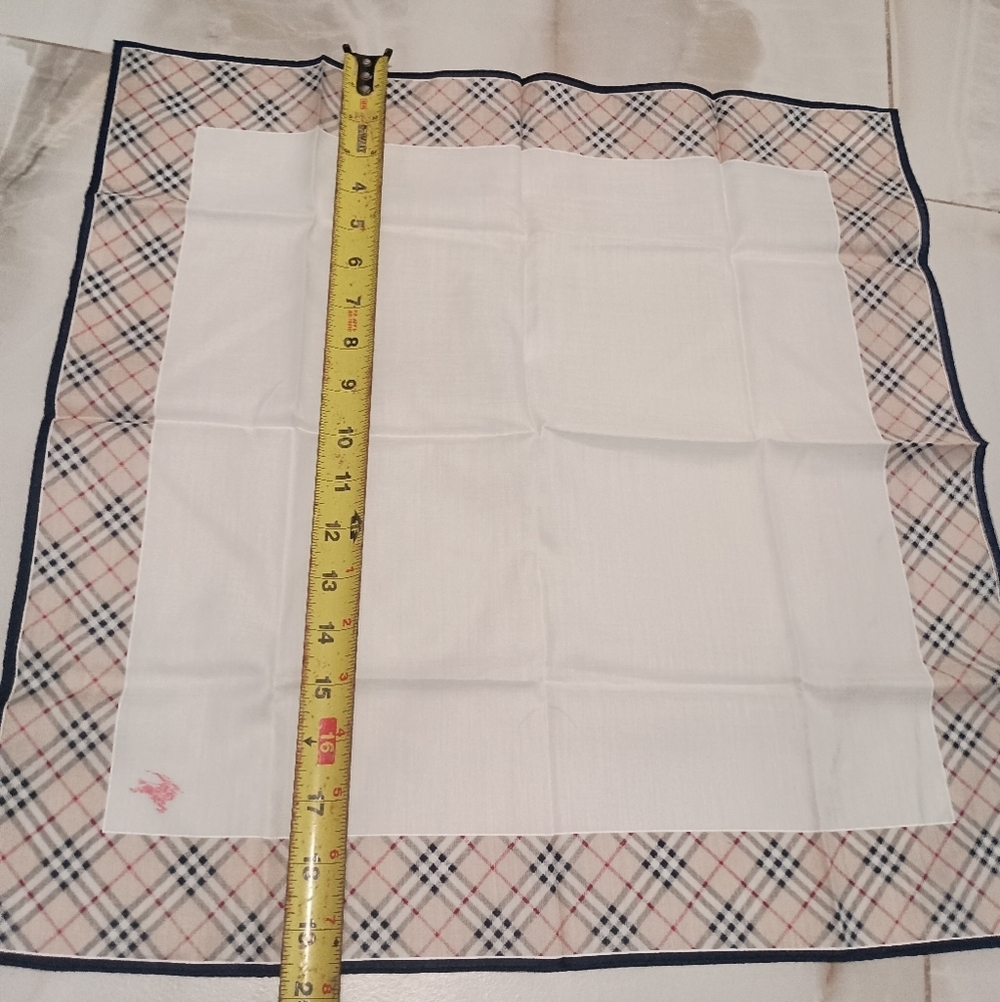 Burberry Cotton Handkerchief Check Light - Picture 12 of 12